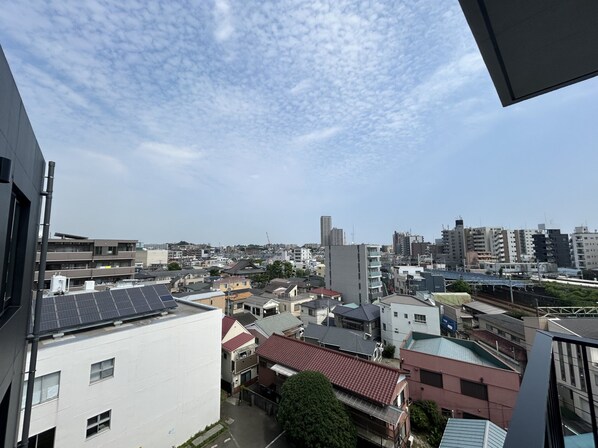 エストゥルース横浜子安の物件内観写真